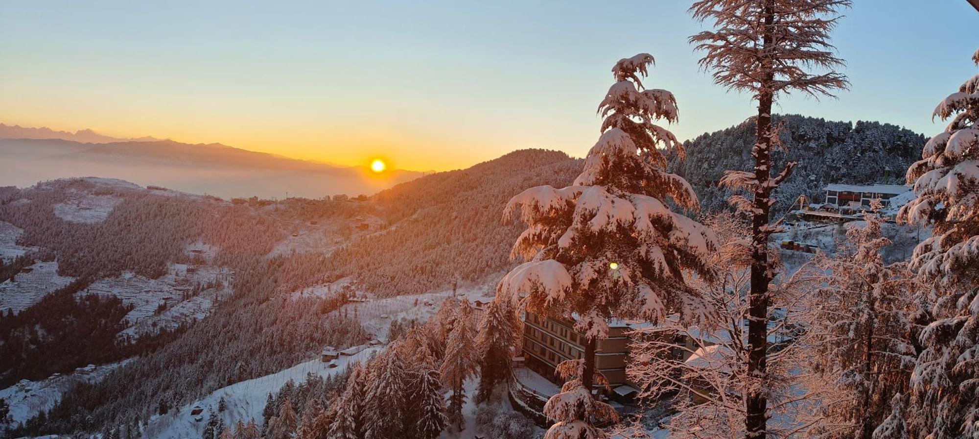 Treebo Shimla Ayurvedic Retreat Kufri酒店 外观 照片
